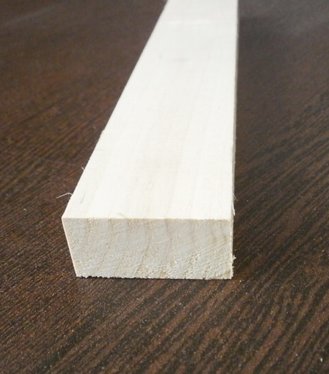 Doska suchá a hoblovaná 40x20 drevina smrek 2,5m